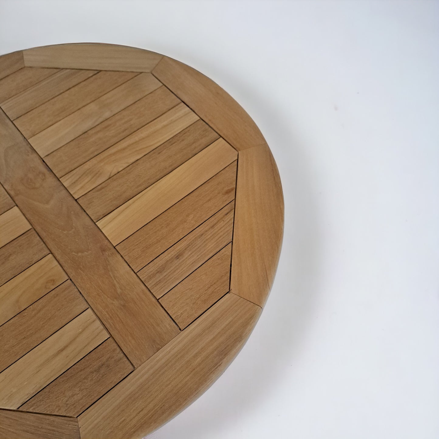 JAVA Round Table 70 | Teak Wood