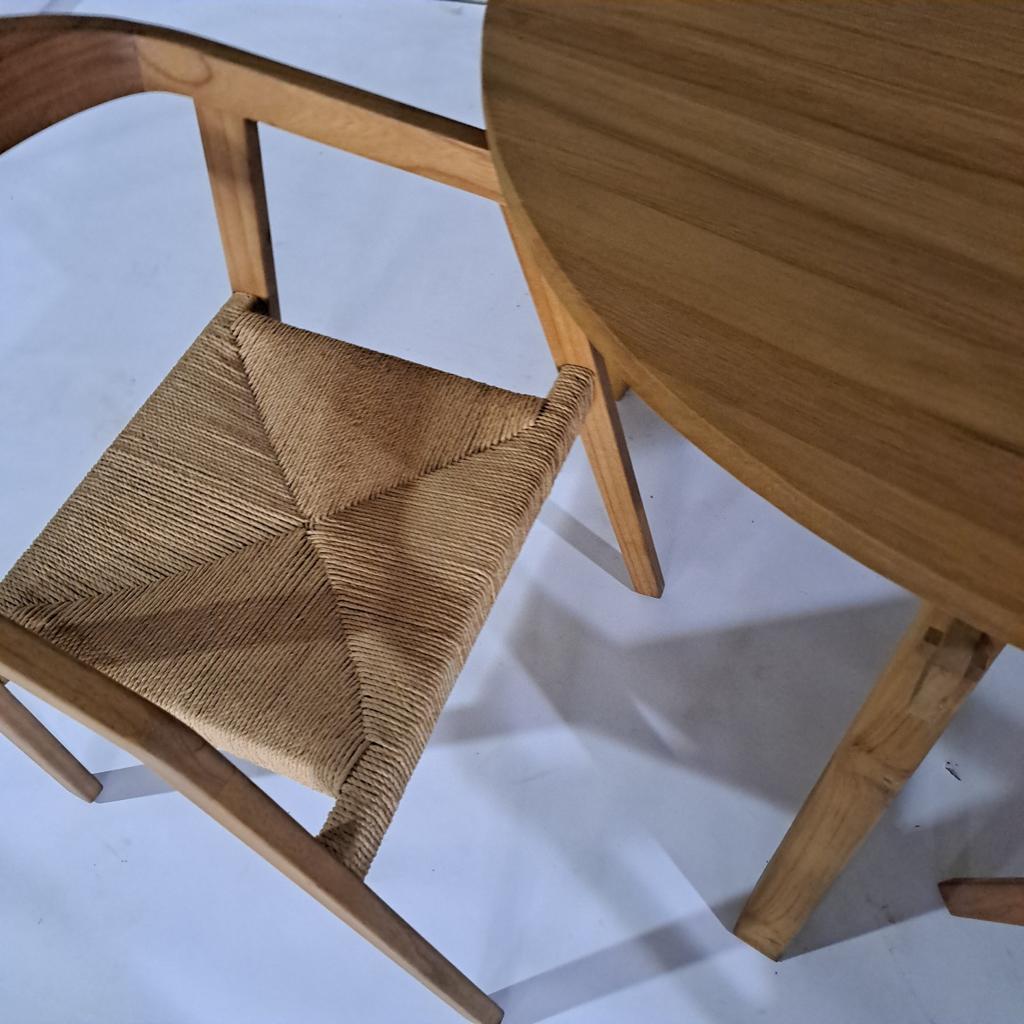 SEMARANG Outdoor Dining Set | 1 Round Table (Teak Wood) with 4 Armchair