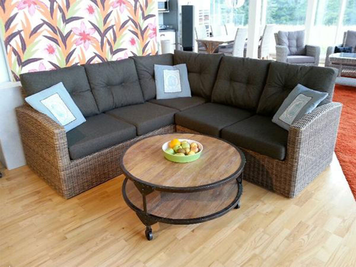 Bombay round reclaimed wood coffee table