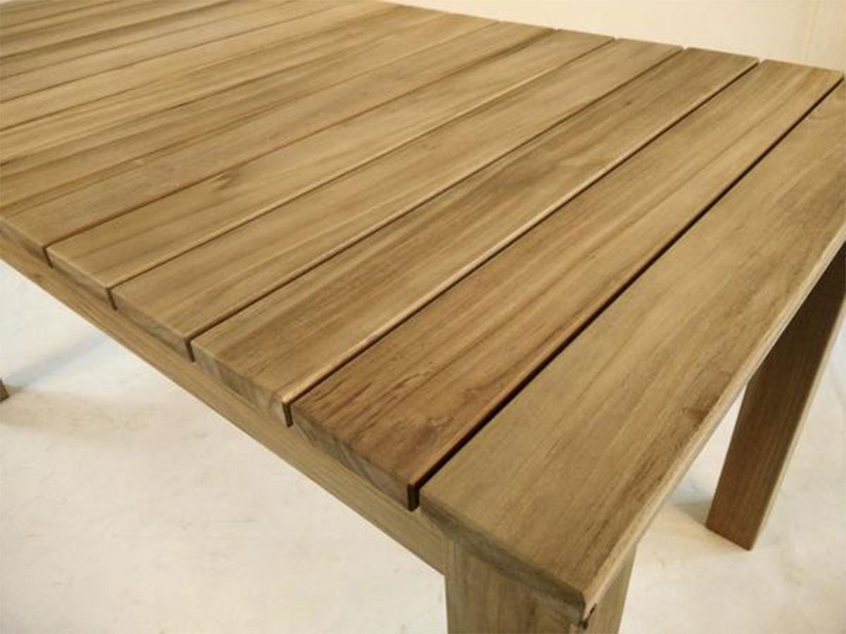 Vito rectangular teak wood outdoor dining table 150x80cm with 4 folding chair