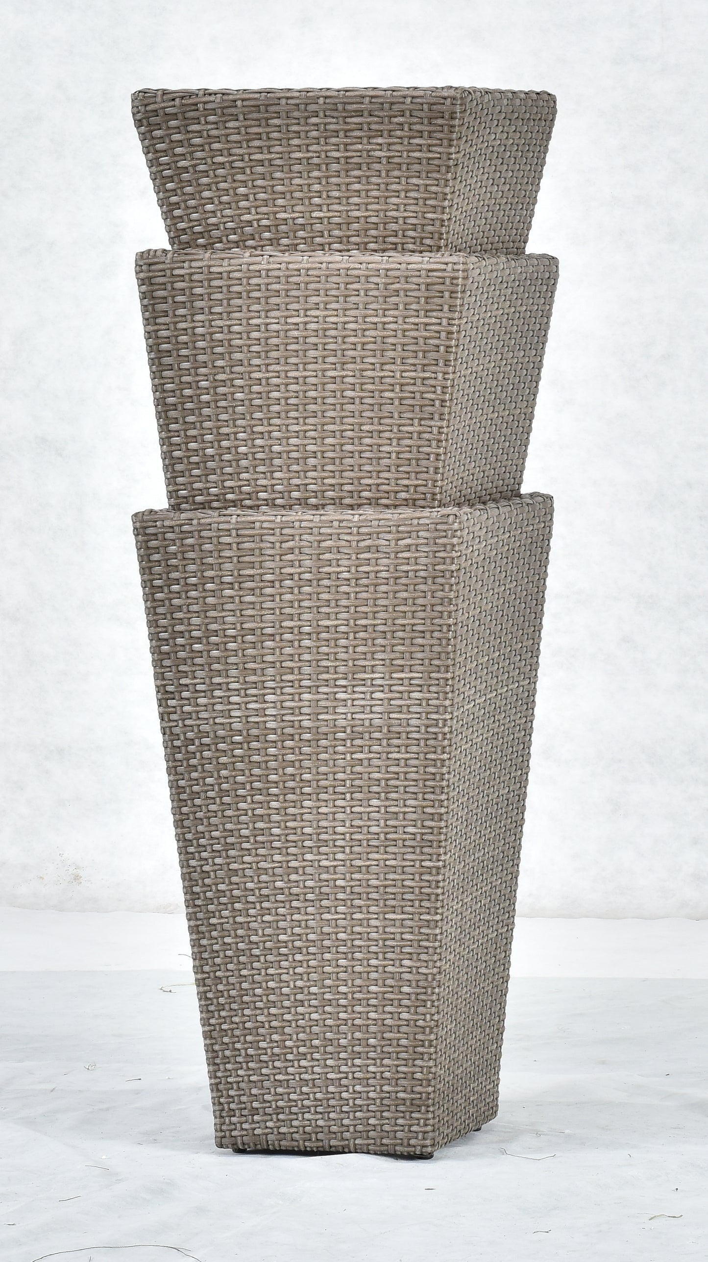 WICKER Planters