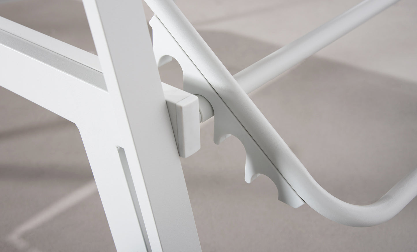 LIDO Aluminium Sun Bed Lounger | White/Grey