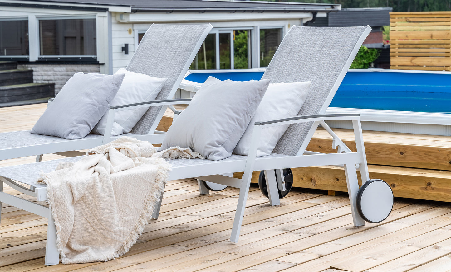 LIDO Aluminium Sun Bed Lounger | White/Grey