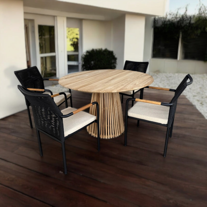KEDIRI-SKANÖR Outdoor Dining Set | 1 Round Table + 4 Armchairs
