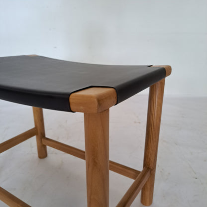 SEMERU Stool | Black - Pre Order