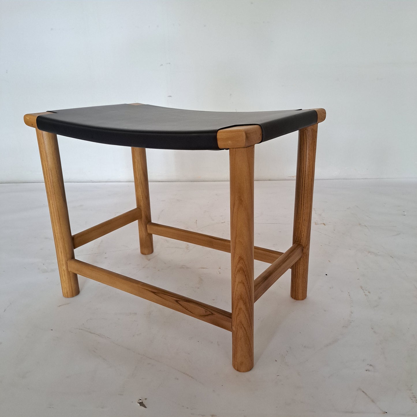 SEMERU Stool | Black - Pre Order