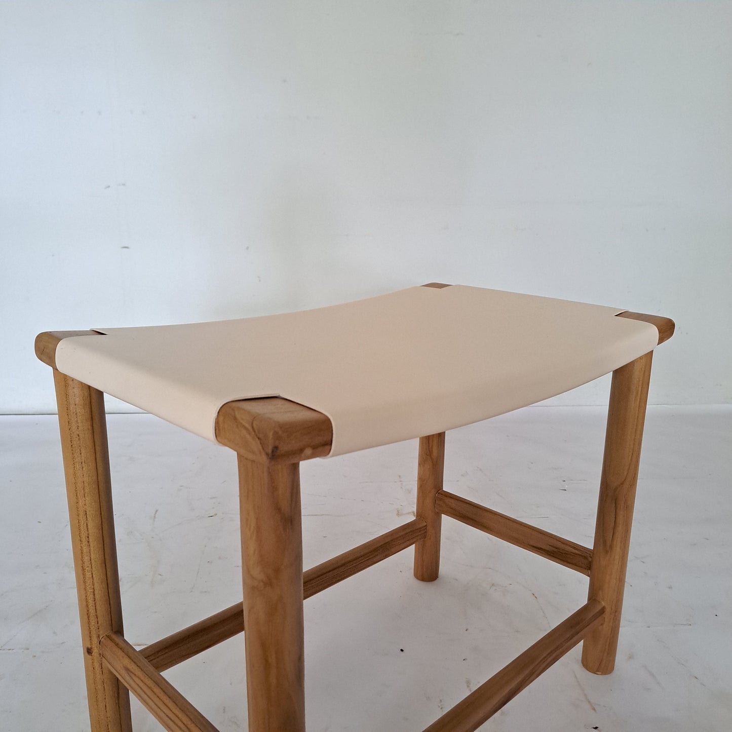 SEMERU Stool | Beige - Pre Order