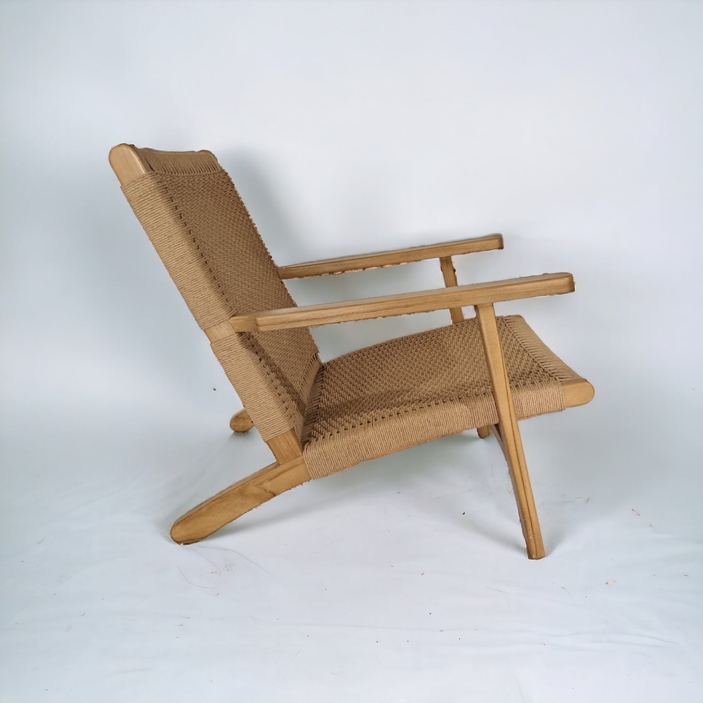 GIANYAR Relaxing Chair | Pre Order