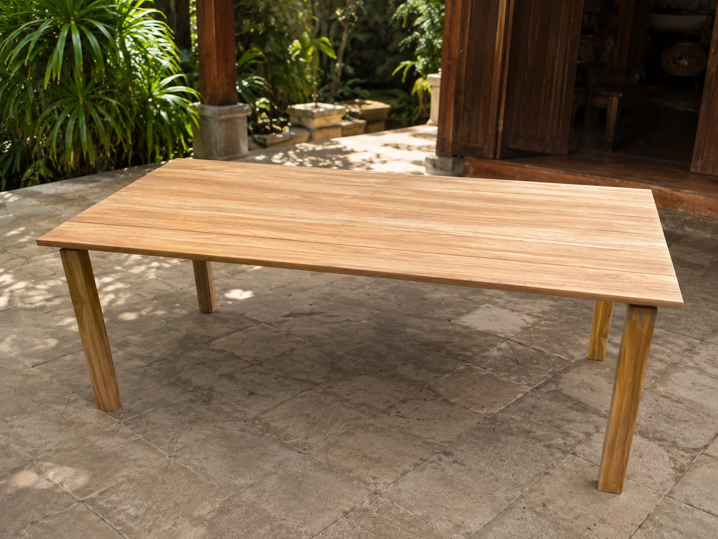 Arholma Teak Table