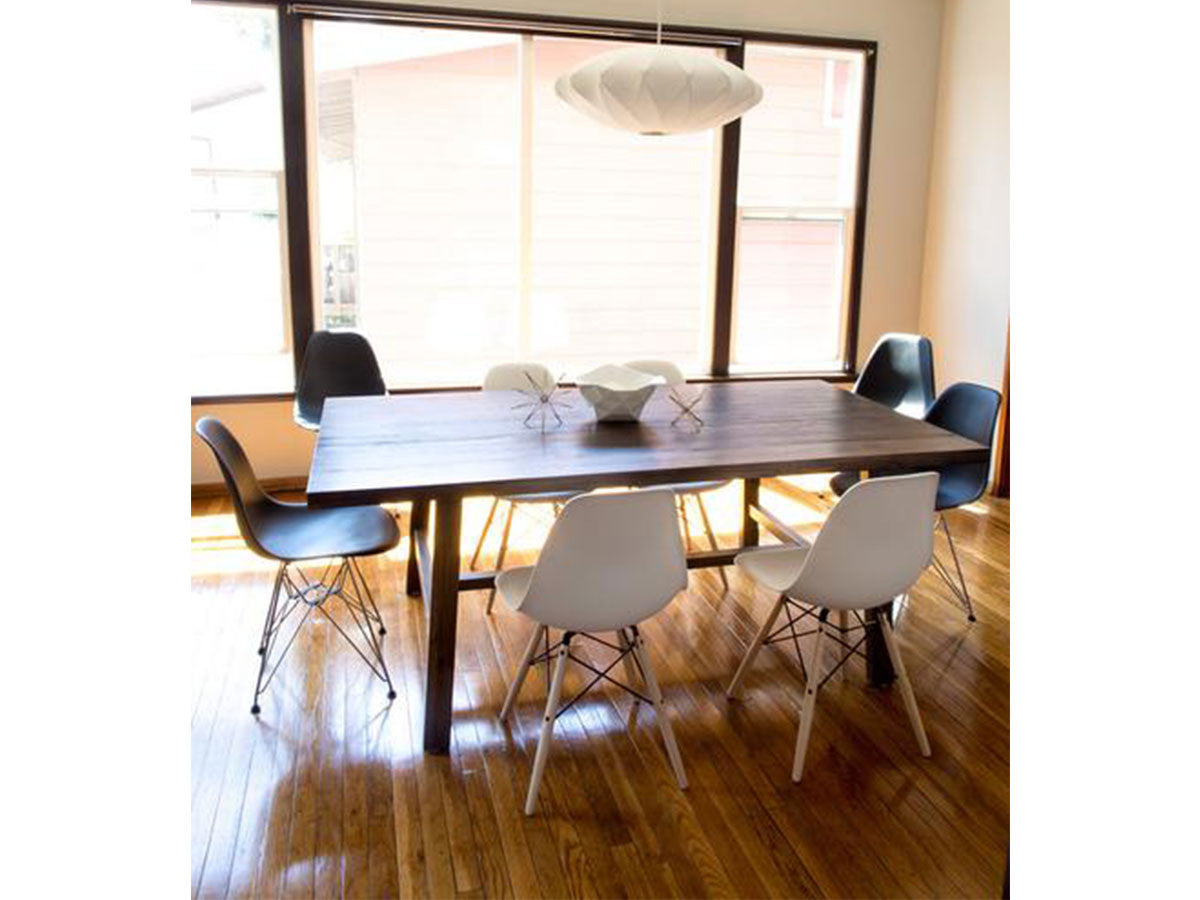 Black Replica Eames chair