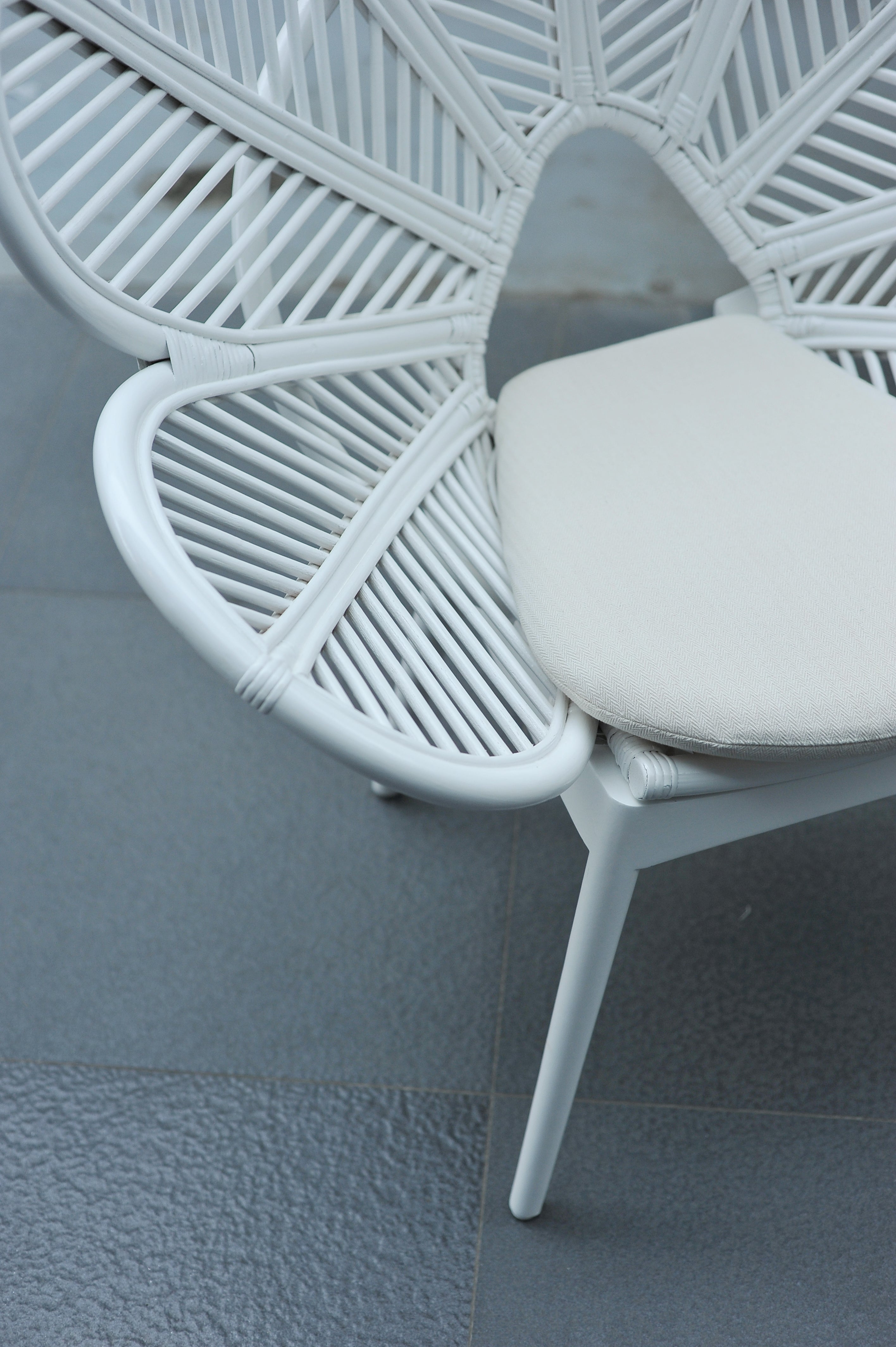 rattan petal chair white