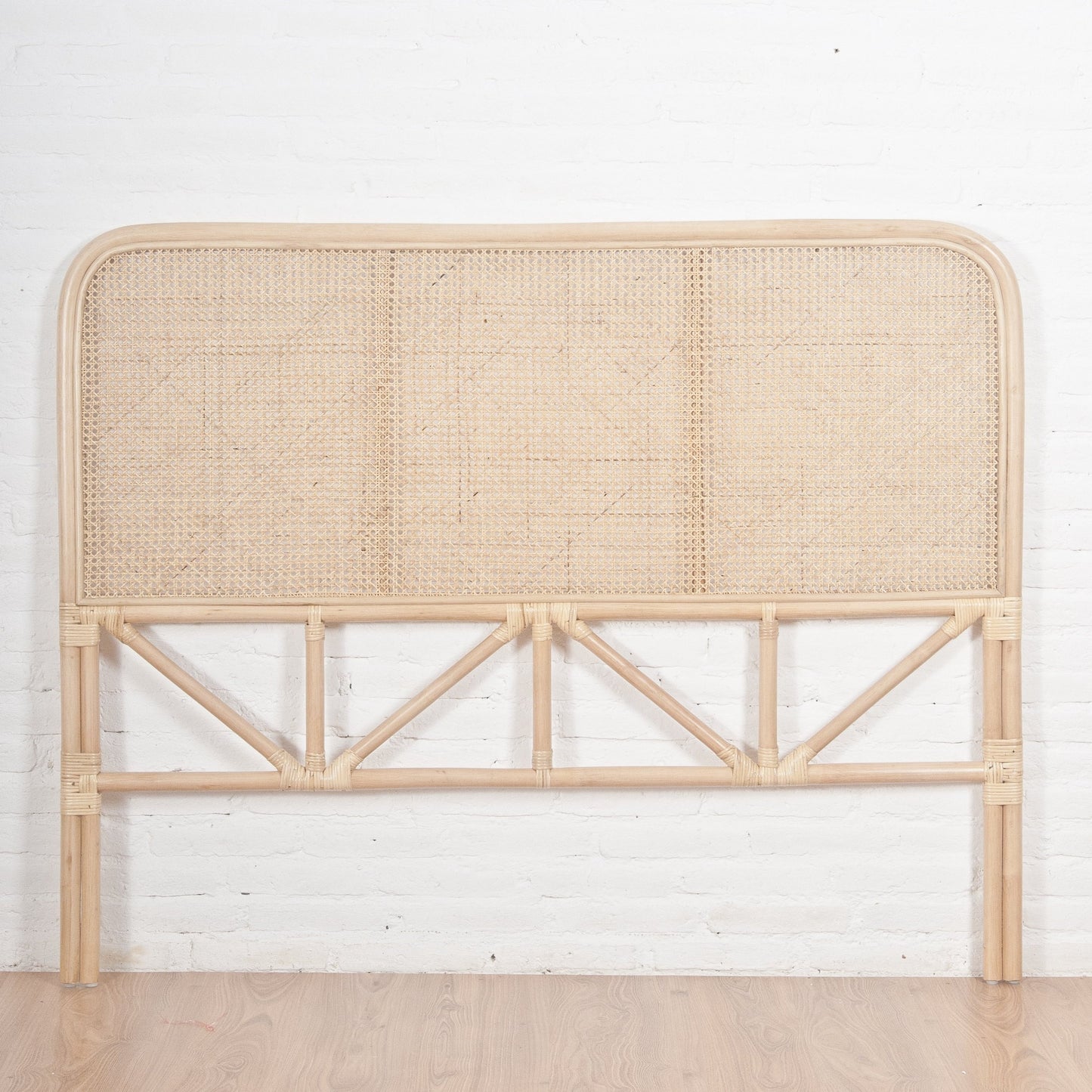 LATITUDE Rattan Bedhead